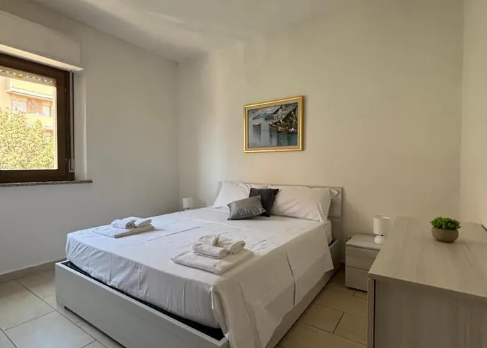 Dimoras 3br Center Balcony & Parking Apartament *