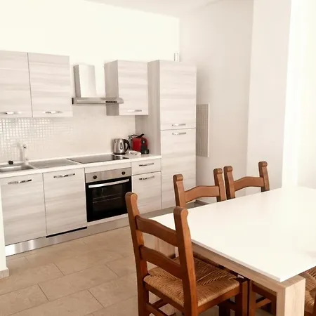 Apartman Dimoras 3br Center Balcony & Parking Olbia