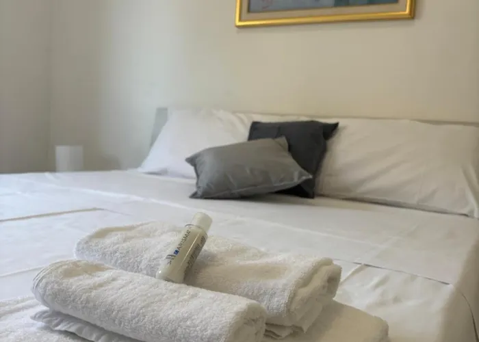 Dimoras 3br Center Balcony & Parking * Ольбия