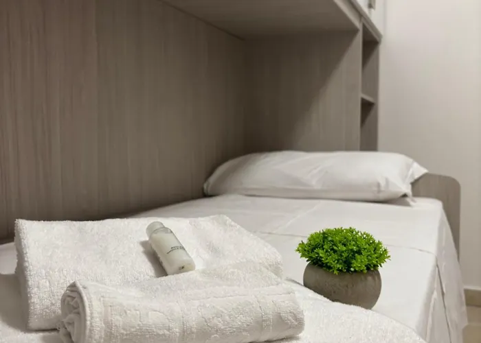Dimoras 3br Center Balcony & Parking Апартаменты *
